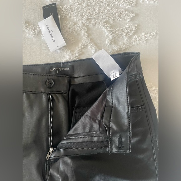 Banana Republic Slim Vegan Leather Pant - Picture 5 of 13